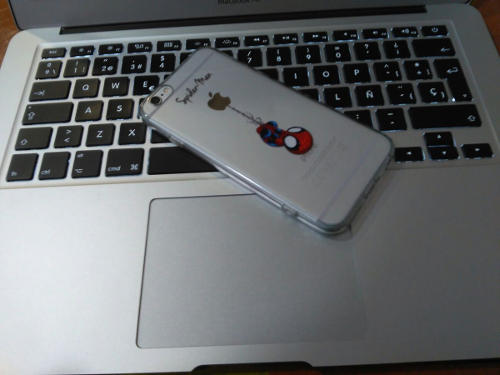 Poner boca abajo batería en iPhone 1