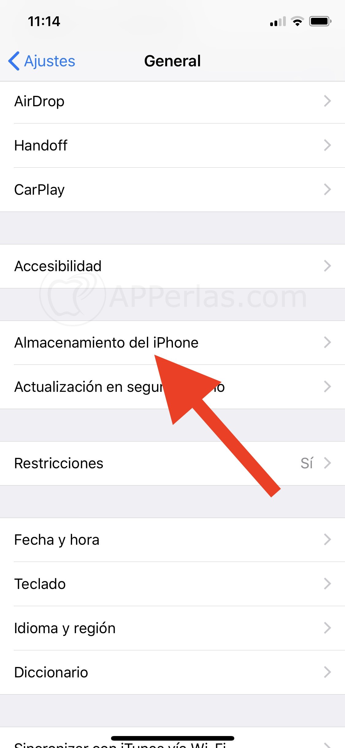 Elige la opción Almacenamiento del iPhone Elige la opción Almacenamiento del iPhone