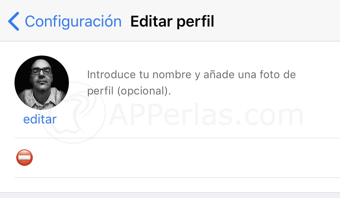 Señal de PROHIBIDO en nuestro nombre de WhatsApp Señal de PROHIBIDO en nuestro nombre de WhatsApp