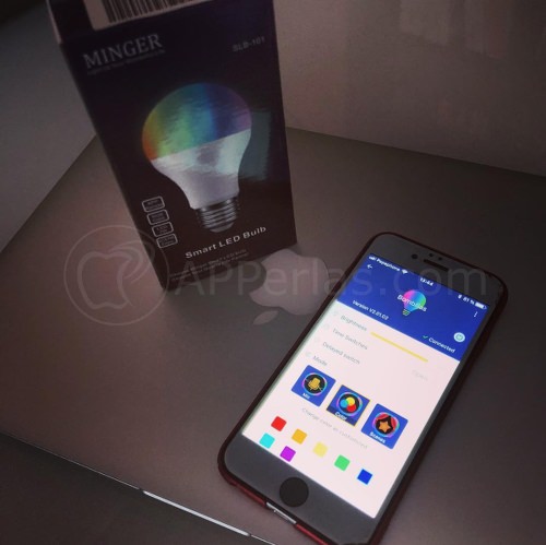 Caja de la bombilla y app Caja de la bombilla y app