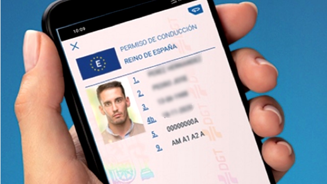 Consigue información de un coche con la app miDGT Consigue información de un coche con la app miDGT