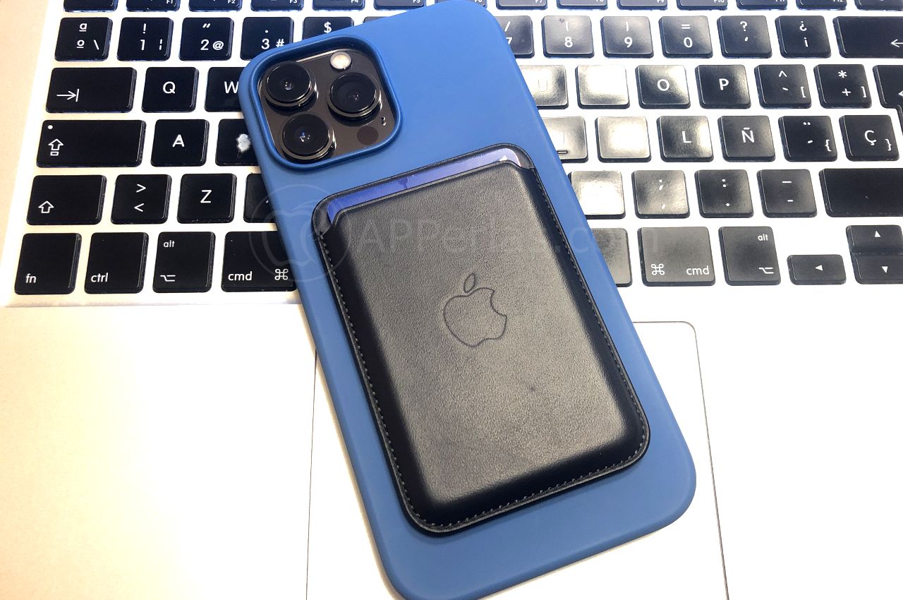 Cartera Magsafe de Apple Cartera Magsafe de Apple